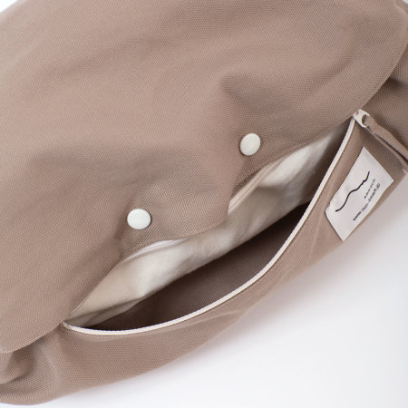 sun&beach 抱っこ紐　OM-1 メッシュベージュ　収納カバー、紐カバー付 サンアンドビーチ(sun&beach)メッシュベージュ(OM-1)新生児から3